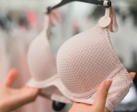 Did you know you should replace your bras THIS often? We had no idea!