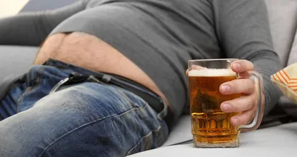 Krijg je van pils echt een bierbuik?