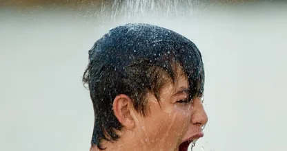 Voici pourquoi vous devez prendre une douche froide - même en hiver !
