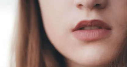 Zou jij mondkanker herkennen? Dit zijn de symptomen