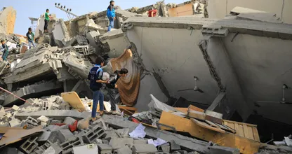 Girl was rescued from rubble after being trapped for over 7 days