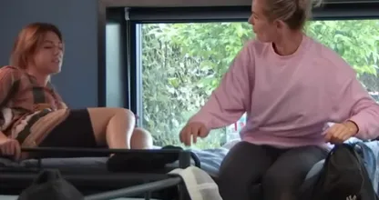 EJVJL: Wendy en Babette gaan weer met elkaar in gesprek