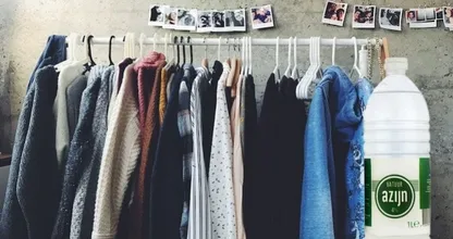 5 ways you could use white vinegar for your laundry