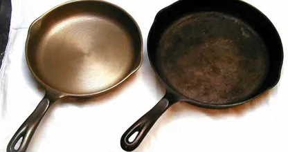 Hartnäckiger Dreck in der Bratpfanne? So bringst du Gusseisen schonend wieder zum strahlen!