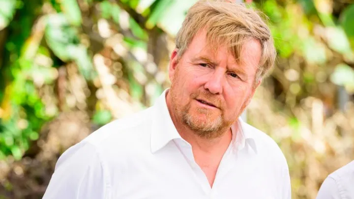 Koning Willem-Alexander nodigt 100 mensen uit voor koninklijke lunch