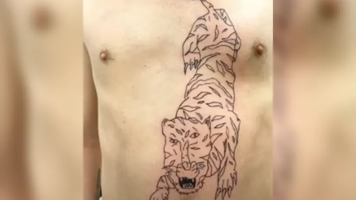 Estos son los 33 tatuajes más absurdos de todos los tiempos