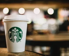 10 goedbedoelde gewoonten die Starbucks-medewerkers niet fijn vinden