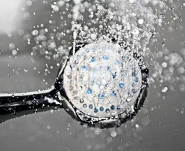 6 reasons why you should have an ice-cold shower