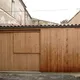 Myślisz, że to zwykły garaż, ale poczekaj, aż zobaczysz jego wnętrze!