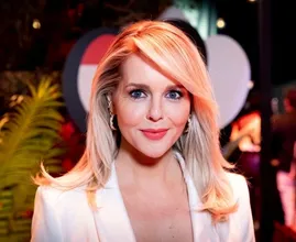 Zoontje Chantal Janzen kiest eigen outfit uit: 'Bob heeft compleet z'n eigen stylo'