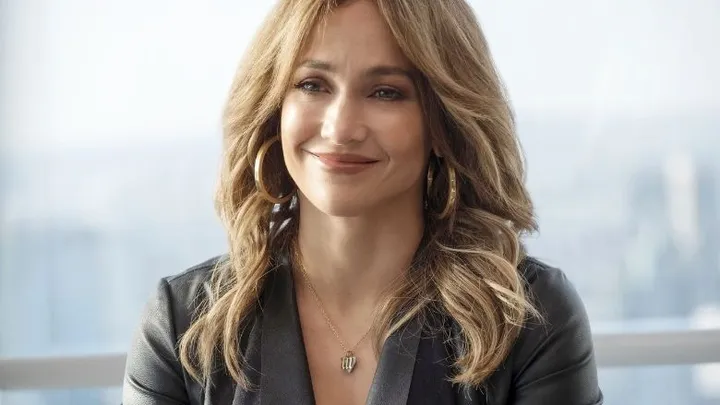 12 Bilder, die beweisen, dass J.Lo unmöglich 51 sein kann