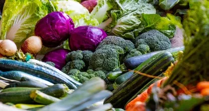 Onderzoek: meer groente en fruit eten dan aanbevolen heeft veel gezondheidsvoordelen 