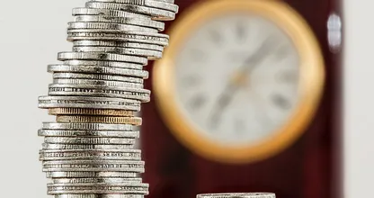 With this genius saving method you'll save up 1500 dollars a year with no trouble!