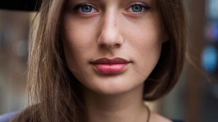 30 beautiful women from around the world