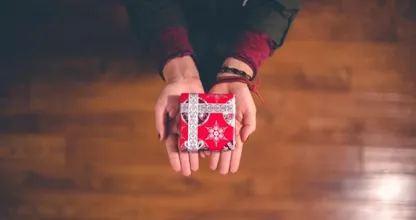 Medewerkers van het VUmc voelen zich achtergesteld na het krijgen van dít kerstpakket
