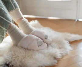 This is why you shouldn't wear your slippers all day