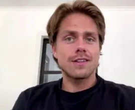 André wil graag tweede kindje met Monique, maar ‘moet eerst nog wat goedmaken’