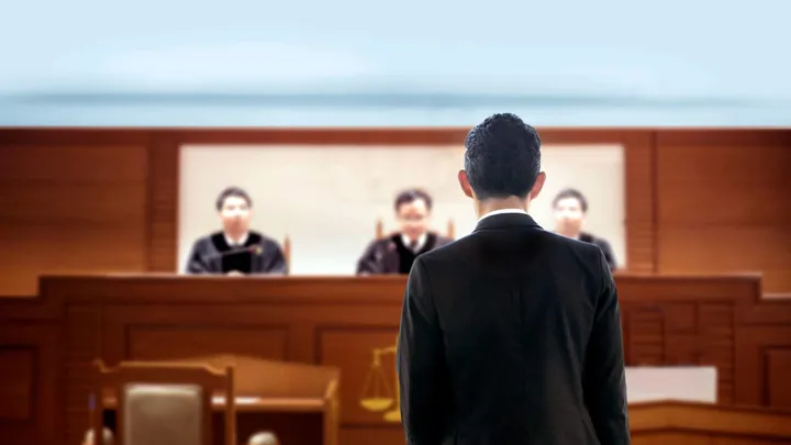 These Are The 29 Strangest Court Cases of All Time 