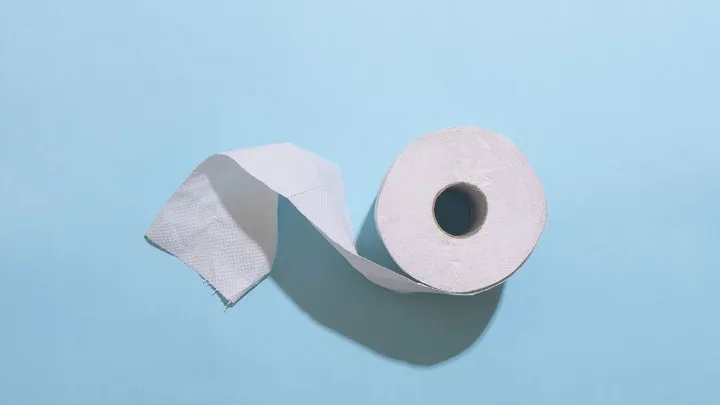 Estas 5 causas podrían ser la razón por la que tu orina huele mal