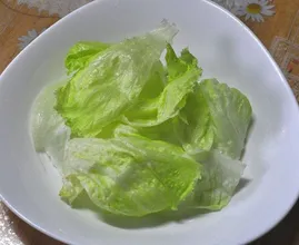 These are 6 signs you aren't eating enough
