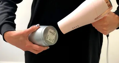 Een sticker verwijderen zonder stickerverwijderaar? Gebruik een föhn