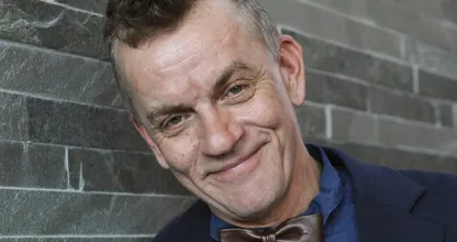 Dit is de nieuwe presentator van Taarten van Abel
