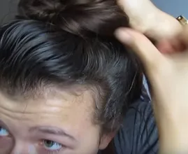 Du bekommst schnell fettige Haare? Das kommt wahrscheinlich nur weil du das hier vergisst