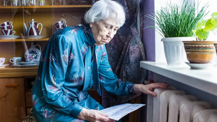 10 Super Simple Tricks To Keep Your Gas Bill From Getting Out Of Hand