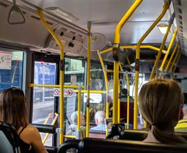 Vanwege corona rijden er volgend jaar een stuk minder bussen