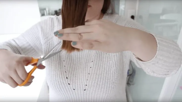 Tagliarsi i capelli? È così che si fa!