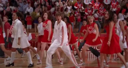 Thuis sporten? Doe eens een Mamma Mia of High School Musical workout