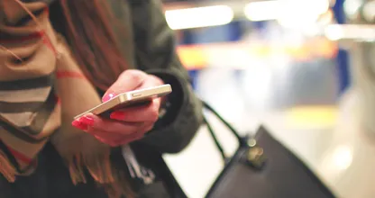 Met deze truc maak jij je handschoenen smartphone-proof!