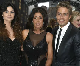 Roxeanne Hazes over breuk met broer André: ‘Ik heb geen ruzie met mijn broertje’