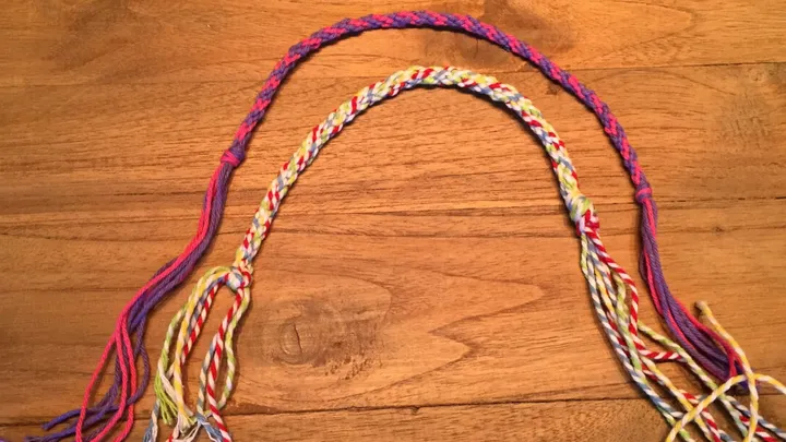 Zo maak je jouw eigen prachtige armbandjes in maar een paar stappen! Heerlijk tijdverdrijf!