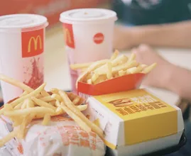 This is why you should never order a hamburger with a pickle at McDonald's!