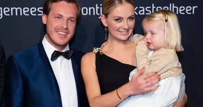 Roze of blauwe muisjes? Maxime Meiland hint op geslacht baby