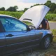 5 onschuldige tekenen dat je auto het toch echt begint te begeven