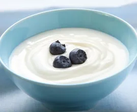Was ist gesünder: 'normaler' Joghurt oder Griechischer Joghurt?