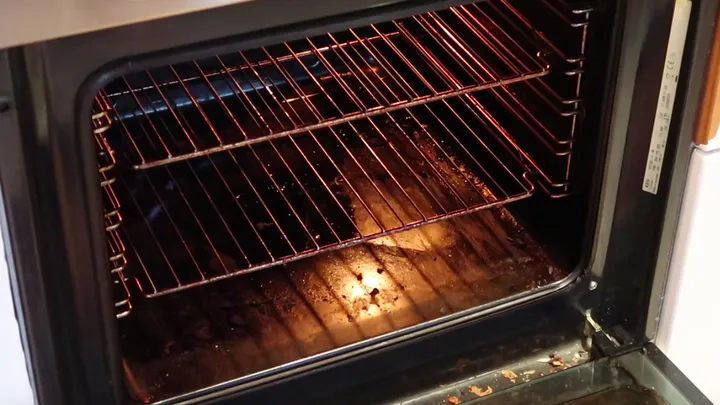 Is your oven covered in baked on grease? With this trick it'll be clean again in no time!