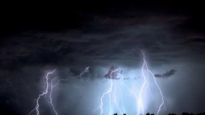 ¿Una tormenta eléctrica se está levantando? Entonces tienes que saber cómo estar seguro