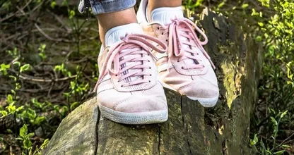 Handig: zo kom je van vieze geurtjes in je schoenen af
