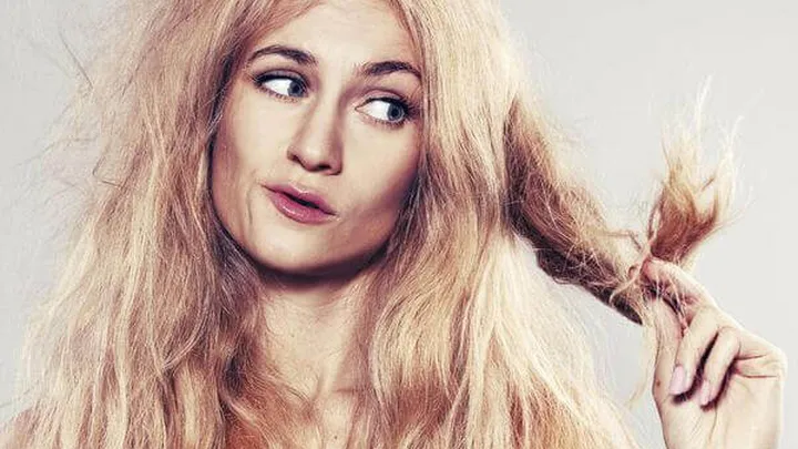 Stijl of krullend haar? Of geen van beide? Wat doe je dan, lees het hier!
