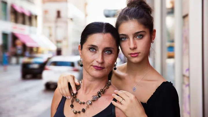 30 beautiful women from around the world