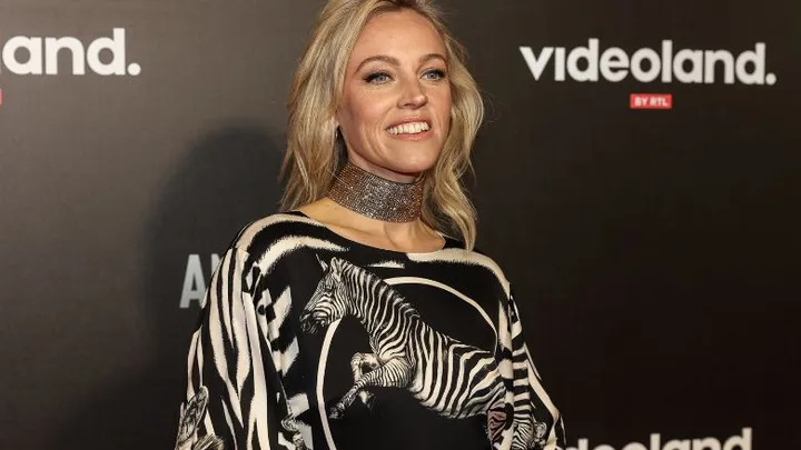 Jury van Het perfecte plaatje diep onder de indruk van naaktfoto Loes Haverkort