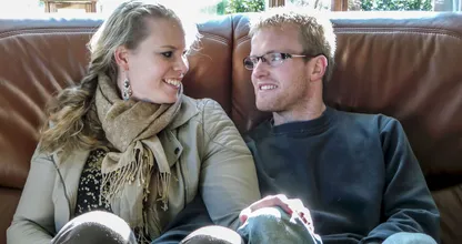 Boer Jan en Rianne zijn ouders geworden en zó ziet hun kindje eruit