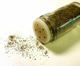 This is why you shouldn't add extra pepper to your food in a restaurant