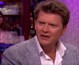 Beau van Erven Dorens om de tafel met RTL 4 om nieuw avondprogramma te maken