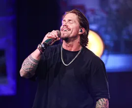 André Hazes doorbreekt lange stilte: 'Ik zat in de meest donkere periode van mijn leven'