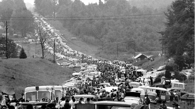 21 Unglaubliche Woodstock-Fotos, die das Gefühl vermitteln, selbst da gewesen zu sein
