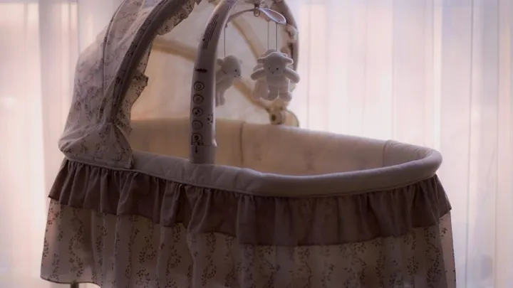 She was selling a baby crib. You'll never guess what the buyer discovered...